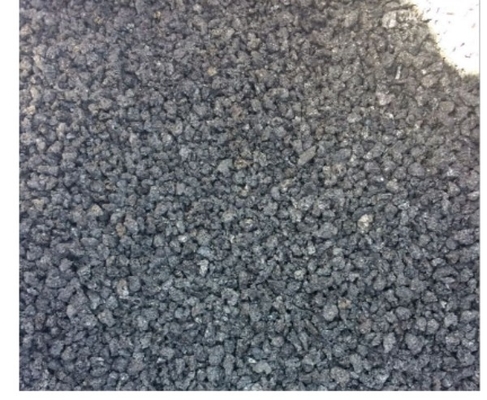 0,05% S Graphitized Aardoliecokes 0.5mm5mm Lage Zwavel 98,5% Vaste Koolstof